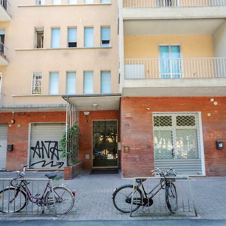 Sant'Orsola Colorful Huge Apartment Bologna Ngoại thất bức ảnh