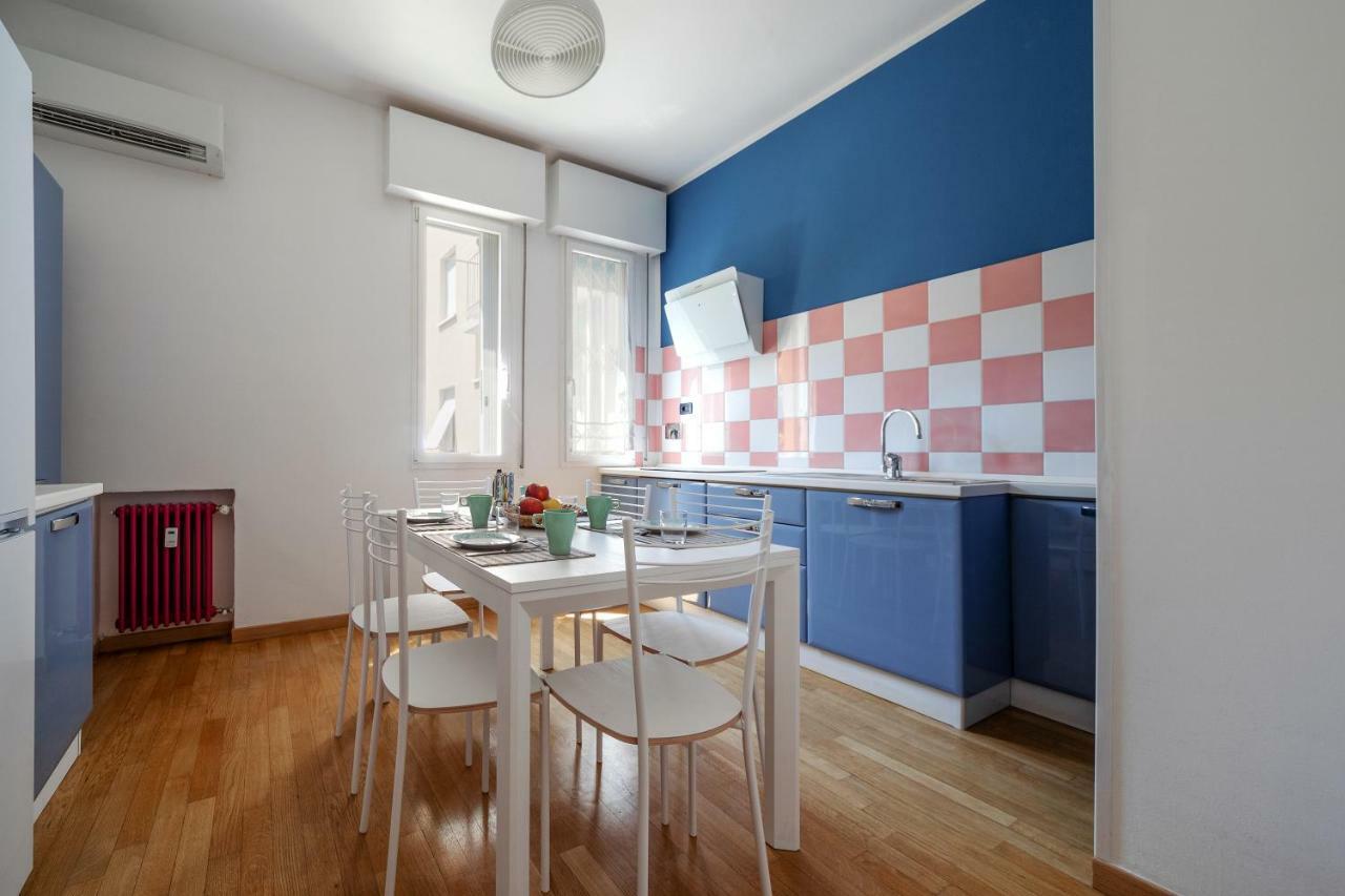 Sant'Orsola Colorful Huge Apartment Bologna Ngoại thất bức ảnh