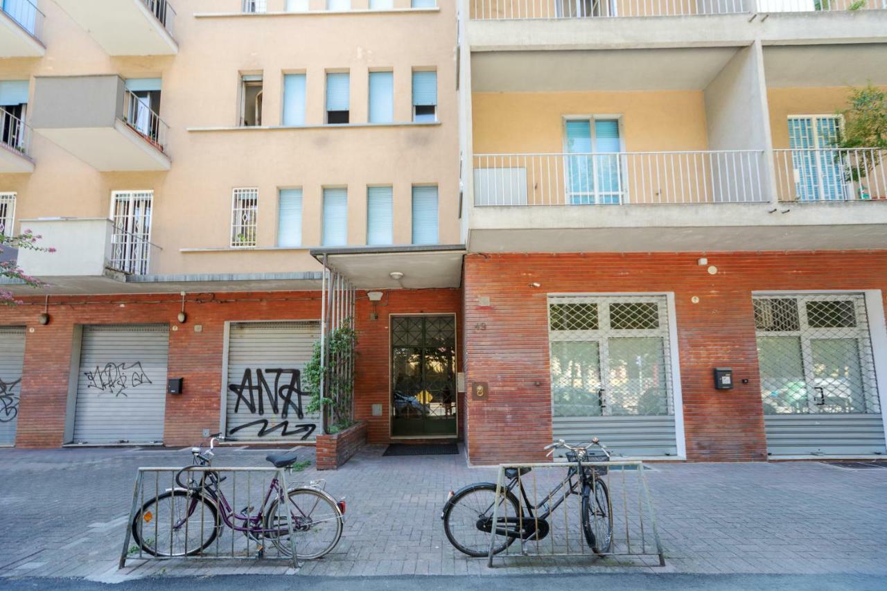 Sant'Orsola Colorful Huge Apartment Bologna Ngoại thất bức ảnh