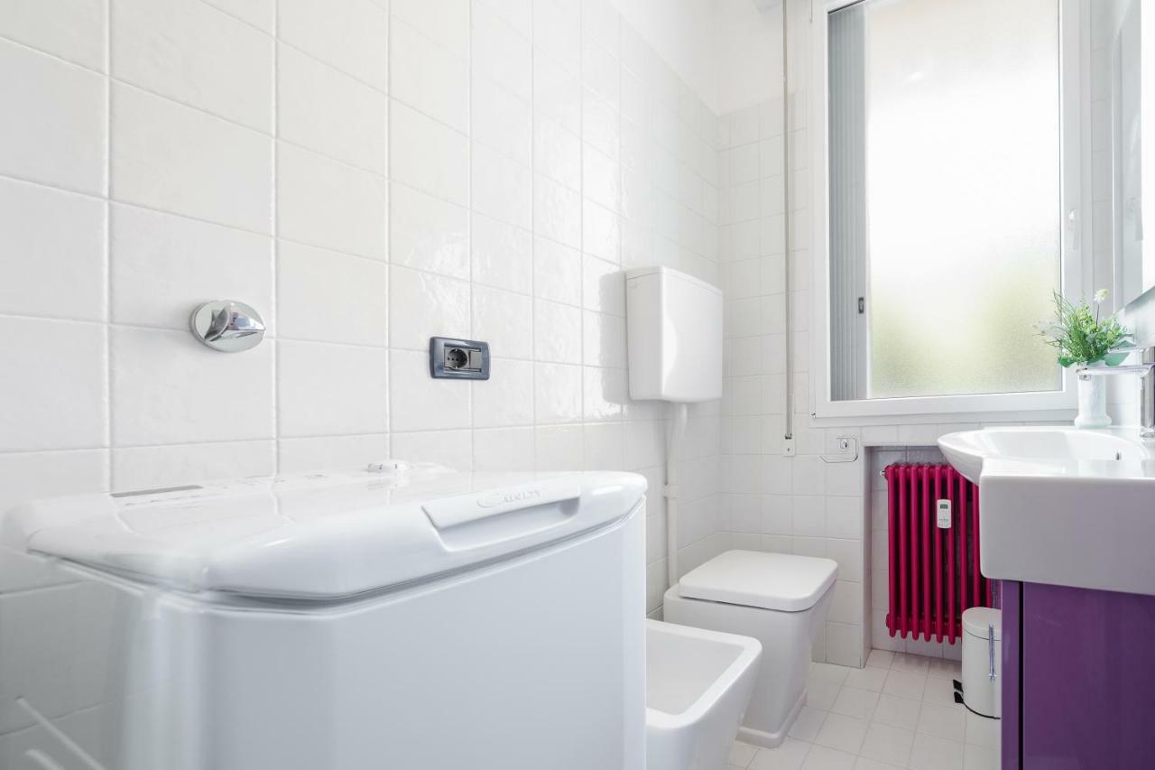 Sant'Orsola Colorful Huge Apartment Bologna Ngoại thất bức ảnh